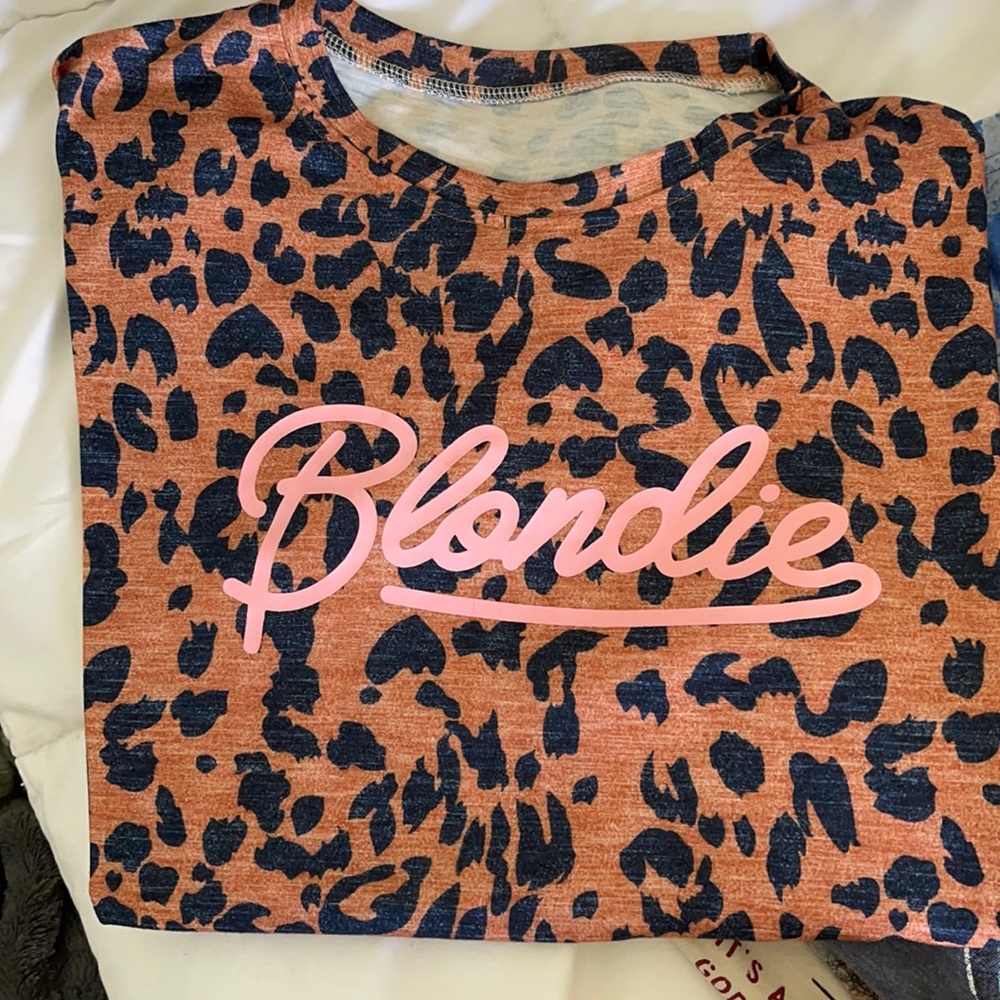 Graphic tshirt